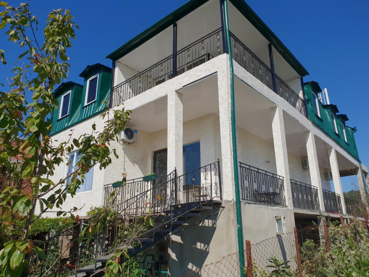 Hotel 9Th Sky Kutaisi Luaran gambar