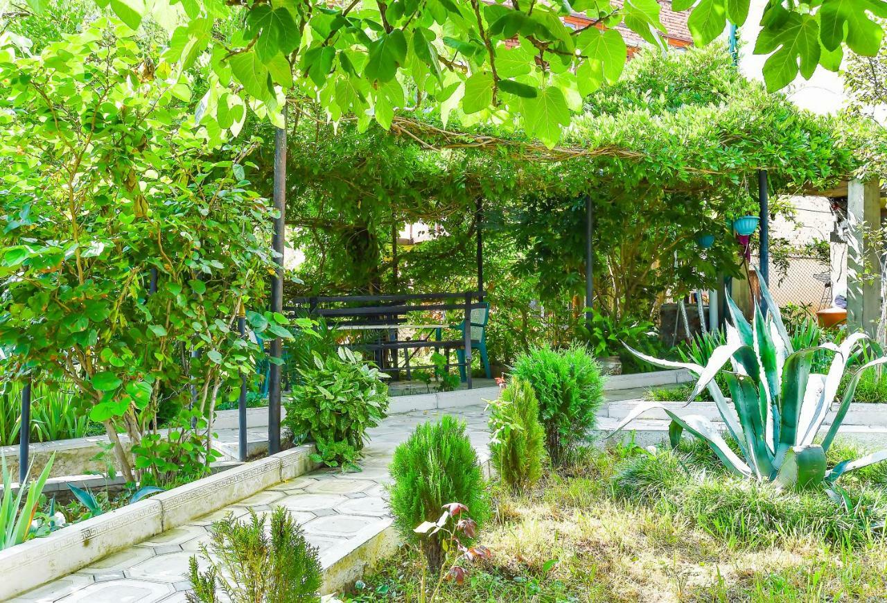Hotel 9Th Sky Kutaisi Luaran gambar