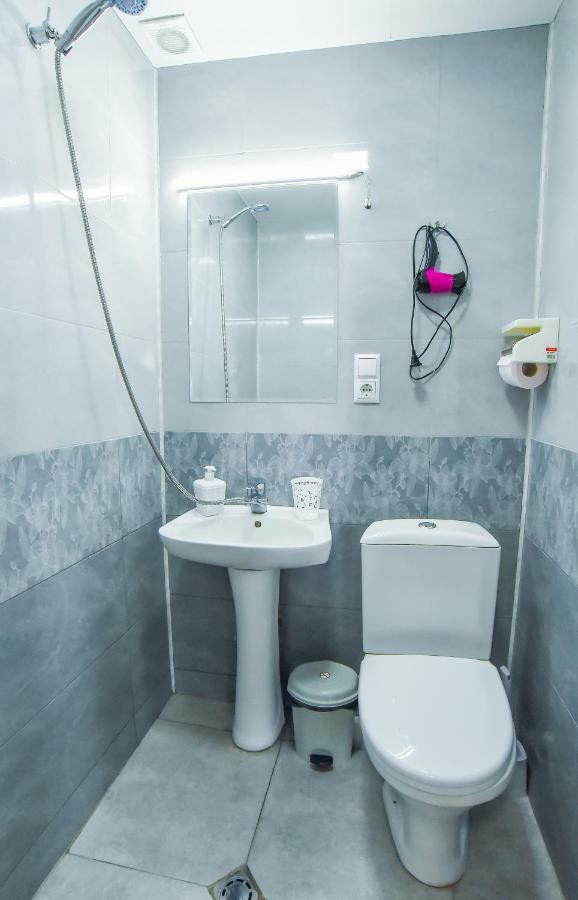 Hotel 9Th Sky Kutaisi Luaran gambar