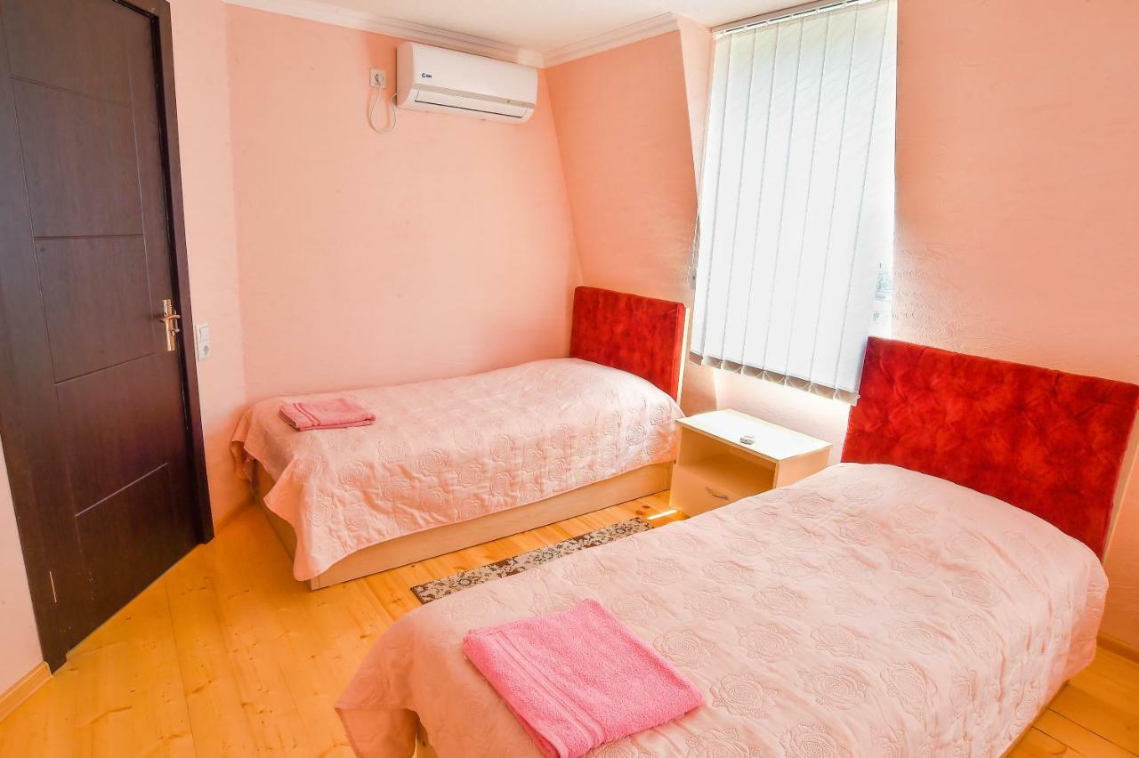 Hotel 9Th Sky Kutaisi Luaran gambar